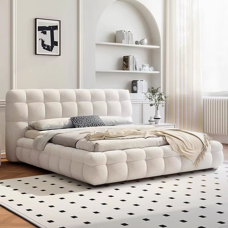 Unelma – Marshmallow Designer Pouf Bed